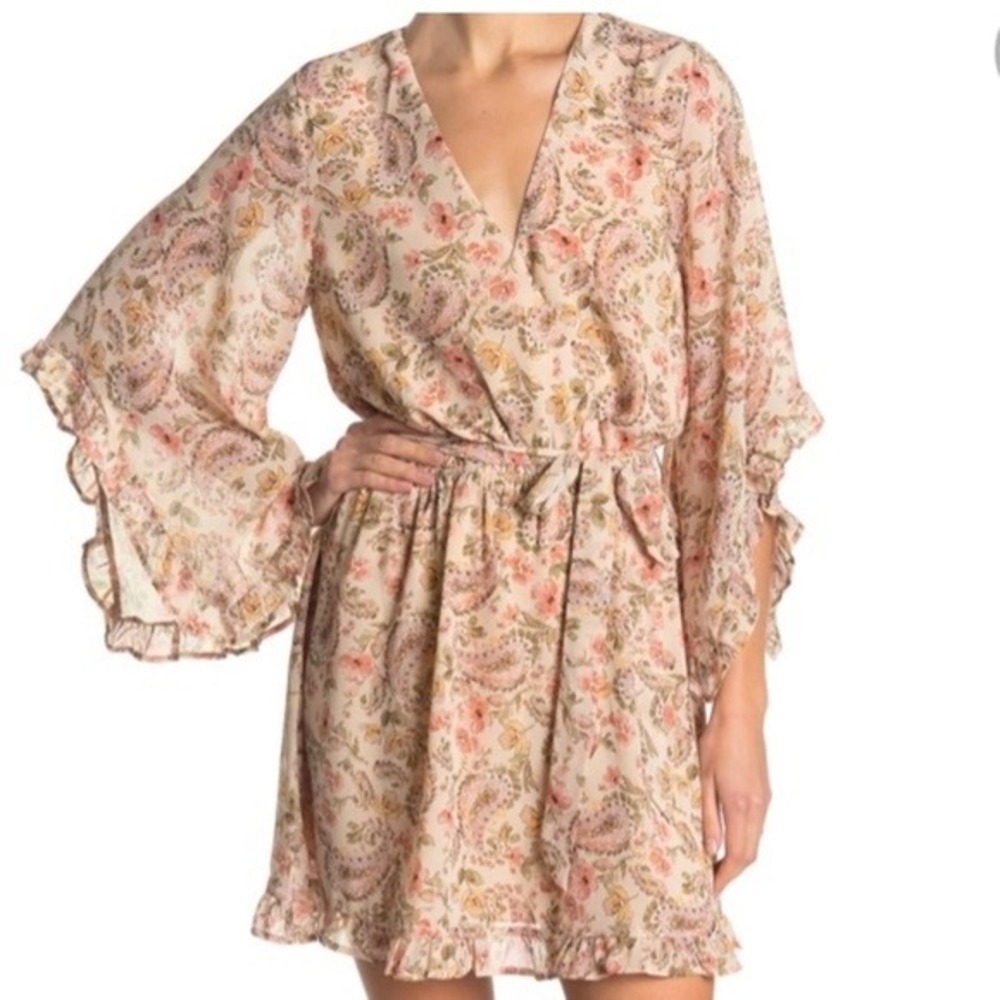 Dress Forum Floral‎ Frilled 3/4 Sleeve Mini Dress Cream Pink S